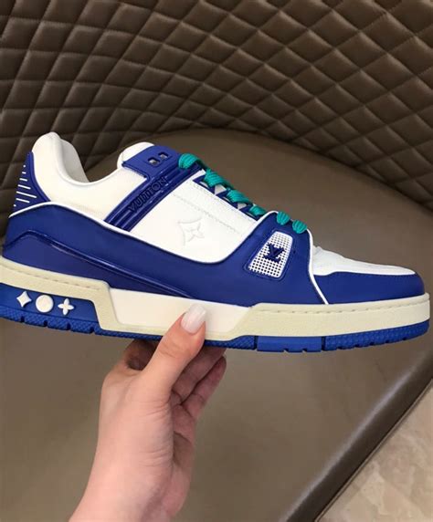 louis vuitton sneakers heren blauw|louis vuitton blue sneakers.